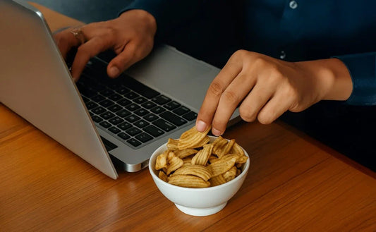 Healthy Snacking for Busy Professionals: Makhanawalas to the Rescue